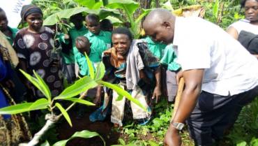 BUVAD’s LAUNCH OF FRUIT TREE PLANTING IN KAYUNGA DISTRICT